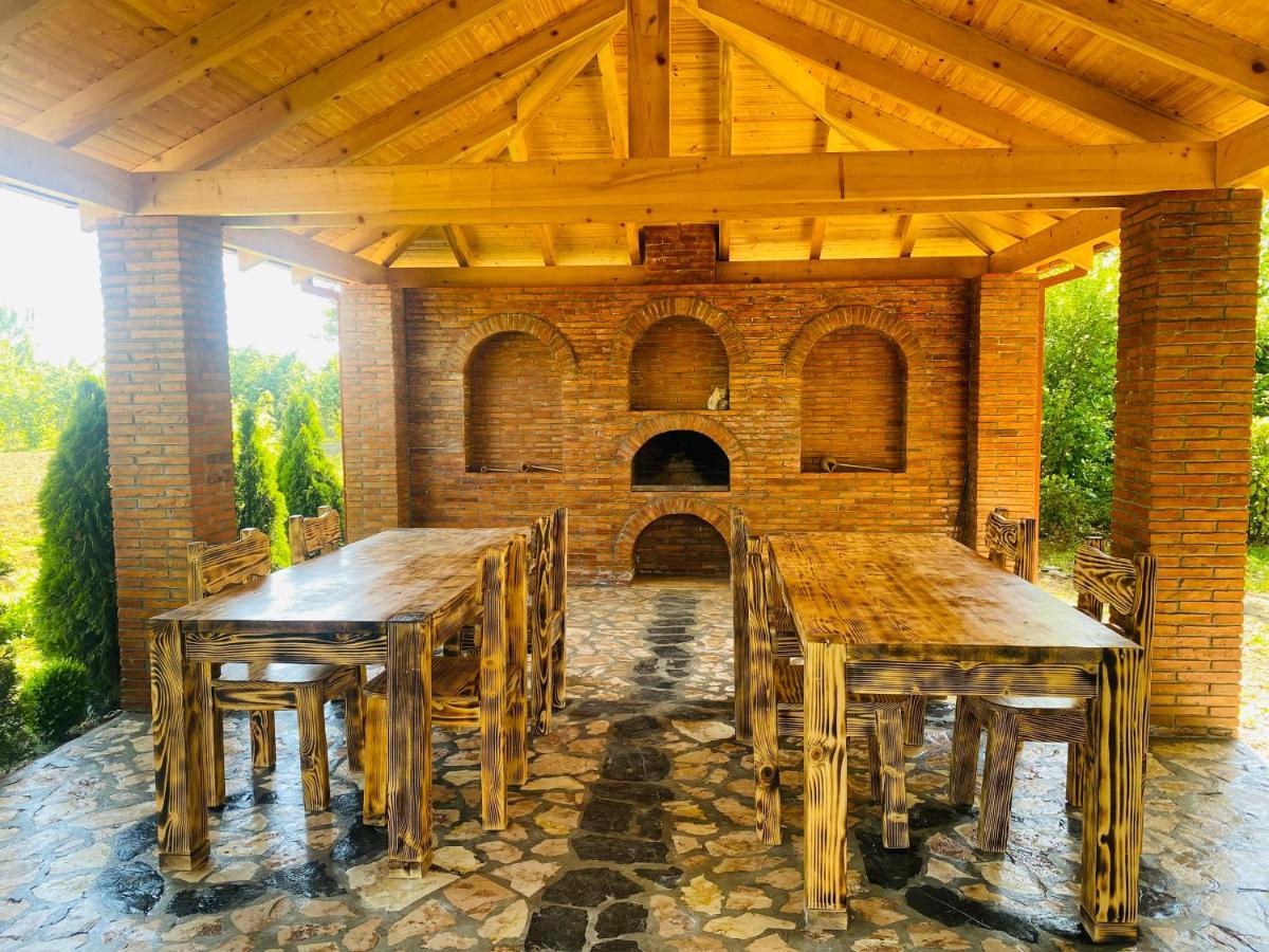 Guesthouse Kamelia Martvili Dış mekan fotoğraf